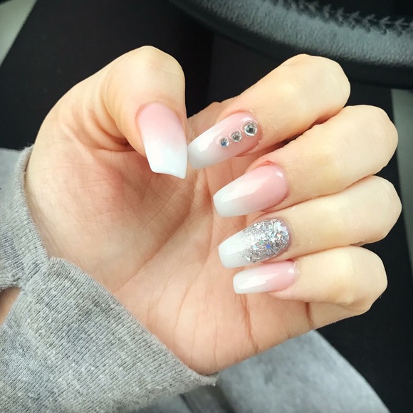 Meet your Posher, Jennie - Picture 3 of 5